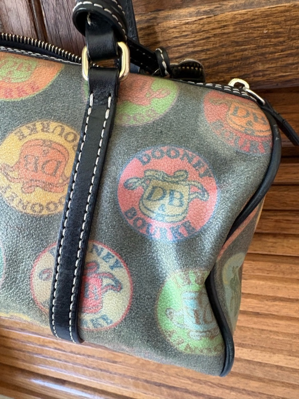 Dooney & Bourke Black/Multicolor Hearts/Letters Barrel Shoulder Bag Black Trim - Picture 7 of 13